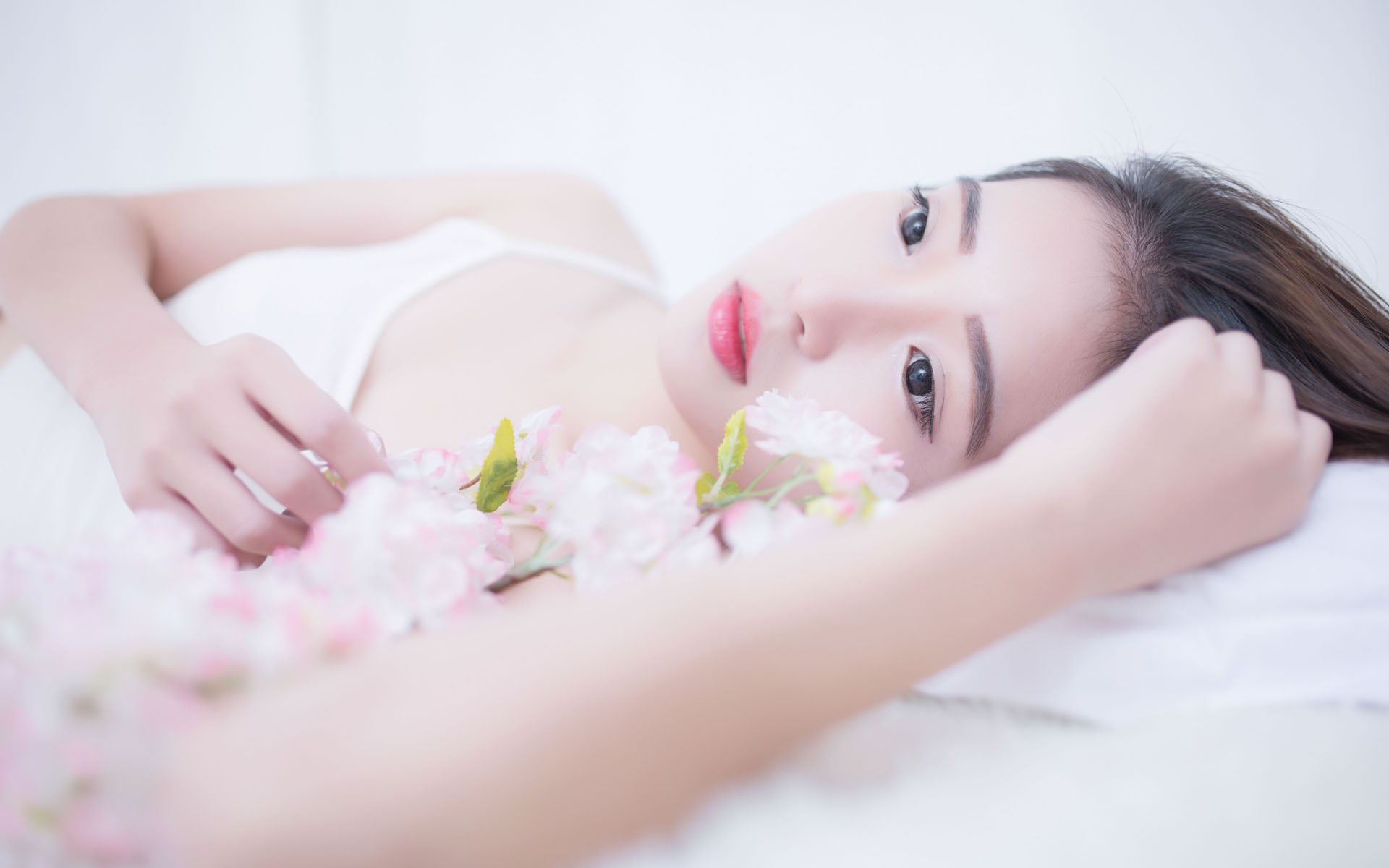 9久久精品高潮一区二区国产精品色婷婷亚洲综合看片|国产精品一区二区三区在线播放|亚洲第一中文字幕一区_国产又黄又爽又刺激的网站|免费看成年人网站|国产片亚洲片av|色就色欧美|上海医生飞机上协助急救心脏骤停乘客